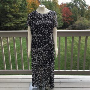 NWOT Simply Vera by Vera Wang Dress